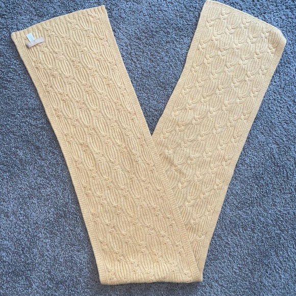 NORDSTROM Cable Knit Soft Yellow 100% Cashmere Scarf - Picture 1 of 8